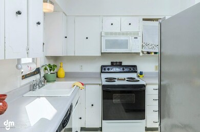 13419 Karen Street Anchorage-large-008-K