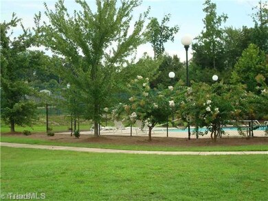 3757 Banbridge Dr, High Point, NC 27260 - photo 4