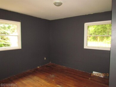 19126 Three Oaks Rd, Three Oaks, MI 49128 - photo 7