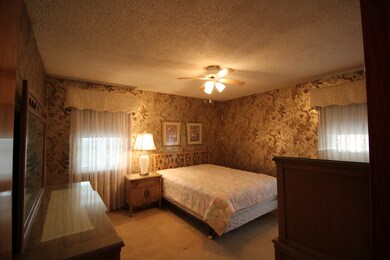 4441 Emerson Ave, Schiller Park, IL 60176 - photo 7