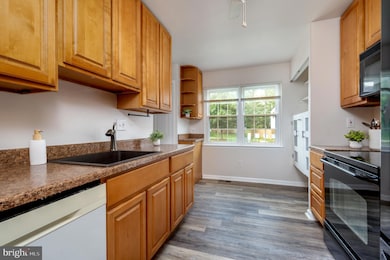 2040 Forest Hill Ln, Crofton, MD 21114 - photo 5