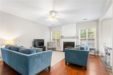 283 Regent Square, Woodstock, GA 30188 - photo 4