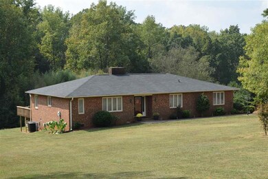 223 Hidden Acres Dr, Gaffney, SC 29341 - photo 2