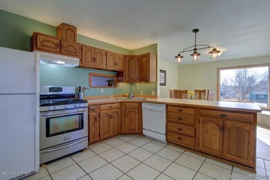 Kitchen With Breakfast Bar