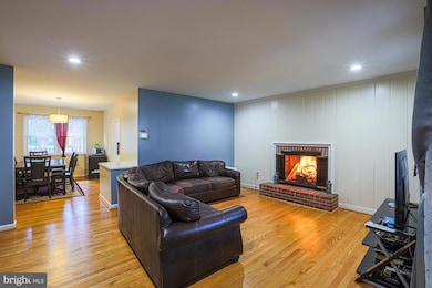 416 Nottingham Rd, Baltimore, MD 21229 - photo 3