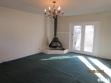 2339 Hawthorne Ct, Bettendorf, IA 52722 - photo 6