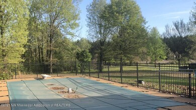 crockett pool backyard