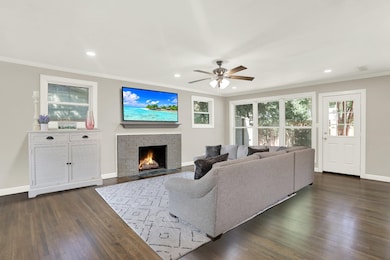 5188 Gwynne Rd, Memphis, TN 38117 - photo 5