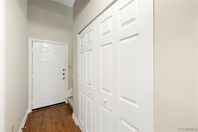 The foyer has vinyl with washer/dryer area.