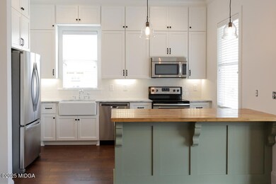 425 New St, Macon, GA 31201 - photo 3