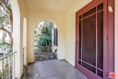 1920 S Victoria Ave, Los Angeles, CA 90016 - photo 5
