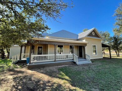 201 Ratliff Rd, Bronte, TX 76933 - photo 2