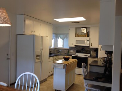 2579 Avola St, Redding, CA 96002 - photo 5