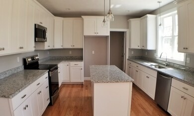 3 Sorrento Ln, Medway, MA 02053 - photo 4