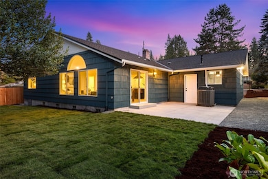 2144 N 146th St, Shoreline, WA 98133 - photo 2