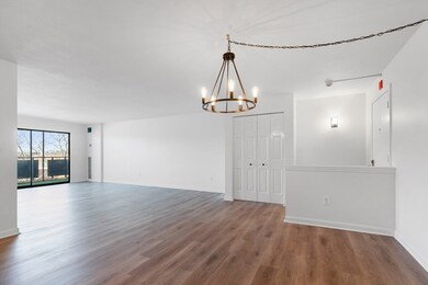 The Kentwood unit 65, Arlington, MA 02476 - photo 4