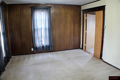 517 Carney Ave, Mankato, MN 56001 - photo 4