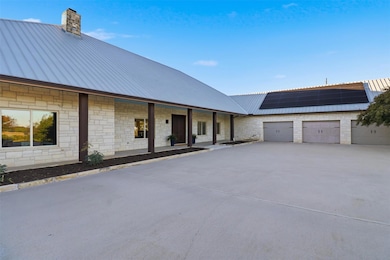 450 Threadgill Ranch Rd, Burnet, TX 78611 - photo 2