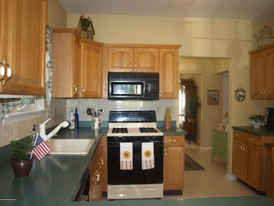 14 Courtney Ln, Manchester, NJ 08759 - photo 6