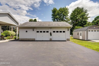 95 W Main St-6
