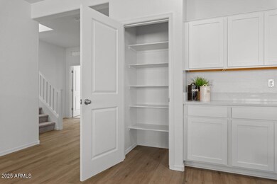 17182 W Oberlin Way, Surprise, AZ 85387 - photo 7