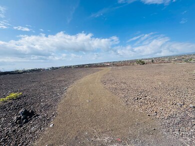 92-1039 Kamaaina Blvd, Ocean View, HI 96704 - photo 7