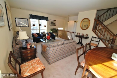 3306 Stone Heather Ct, Herndon, VA 20171 - photo 3