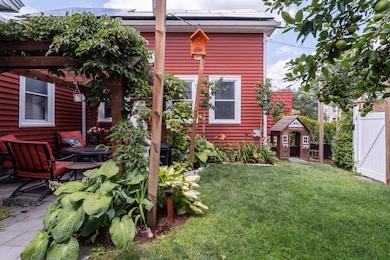 102 Tolles St, Nashua, NH 03064 - photo 2