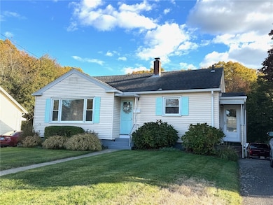 89 Wells St, Westerly, RI 02891 - photo 2