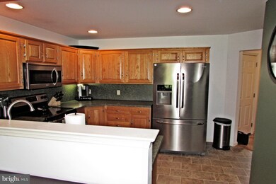 316 Hill St, Mount Joy, PA 17552 - photo 7