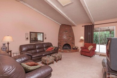 Beehive fireplace and vaulted cielings
