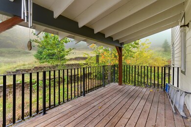 Covered deck1