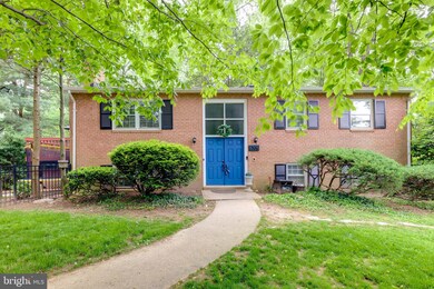 6705 Beacon Ln, Falls Church, VA 22043 - photo 2