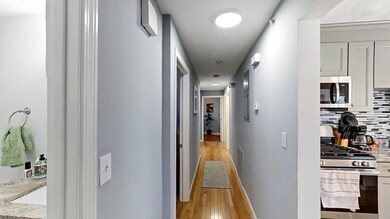 50 Derby St unit 3, Somerville, MA 02145 - photo 5