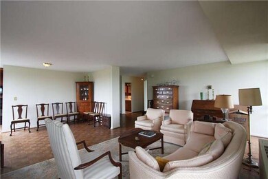 The Devon Condo unit 804, Wilmington, DE 19806 - photo 4