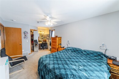 3204 Kohlhepp Rd, Eau Claire, WI 54703 - photo 7