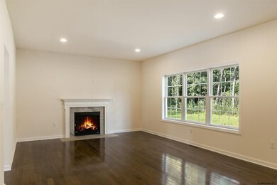 10 Cardiff Cir, Gansevoort, NY 12831 - photo 7