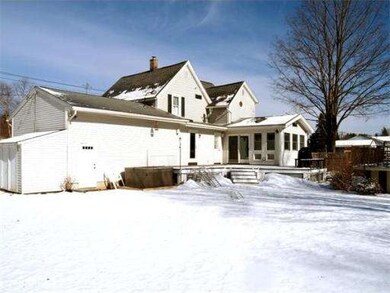 31 Bridge Rd, Florence, MA 01062 - photo 3