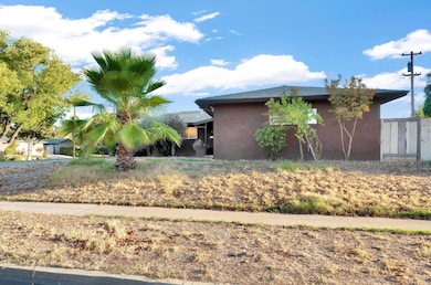 4837 N Ila Ave, Fresno, CA 93705 - photo 3