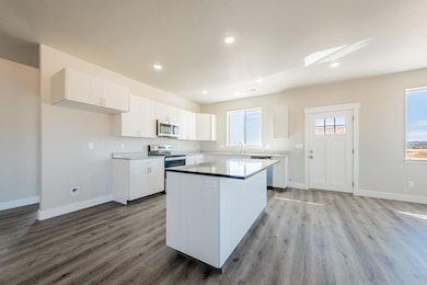 7. 4377_4375Colt-VIMA-063