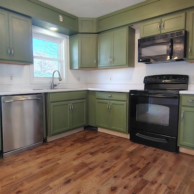 201 N 8th St, Kiester, MN 56051 - photo 2