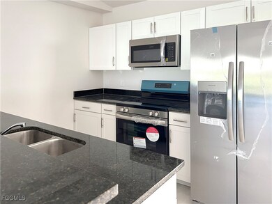 1123 SE 5th Ct, Cape Coral, FL 33990 - photo 7