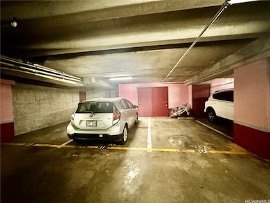Convenient location on Parking Level P1
