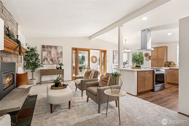 605 Louviers Ave, Dupont, WA 98327 - photo 3