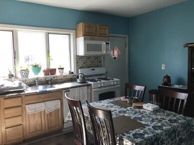 52 Spring St, Cambridge, MA 02141 - photo 4