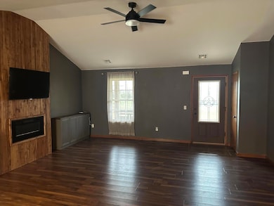 11448 Hickman Ln, Neosho, MO 64850 - photo 3