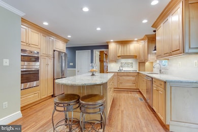 8310 Quince View Ln, Owings, MD 20736 - photo 4