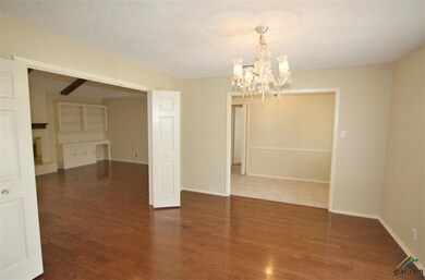 4818 Chad Dr, Tyler, TX 75703 - photo 4