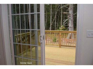 112 Millers Farm Dr, Rochester, NH 03868 - photo 2