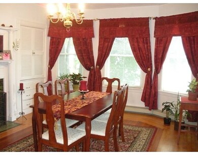 35 Fiske St, Waltham, MA 02451 - photo 2